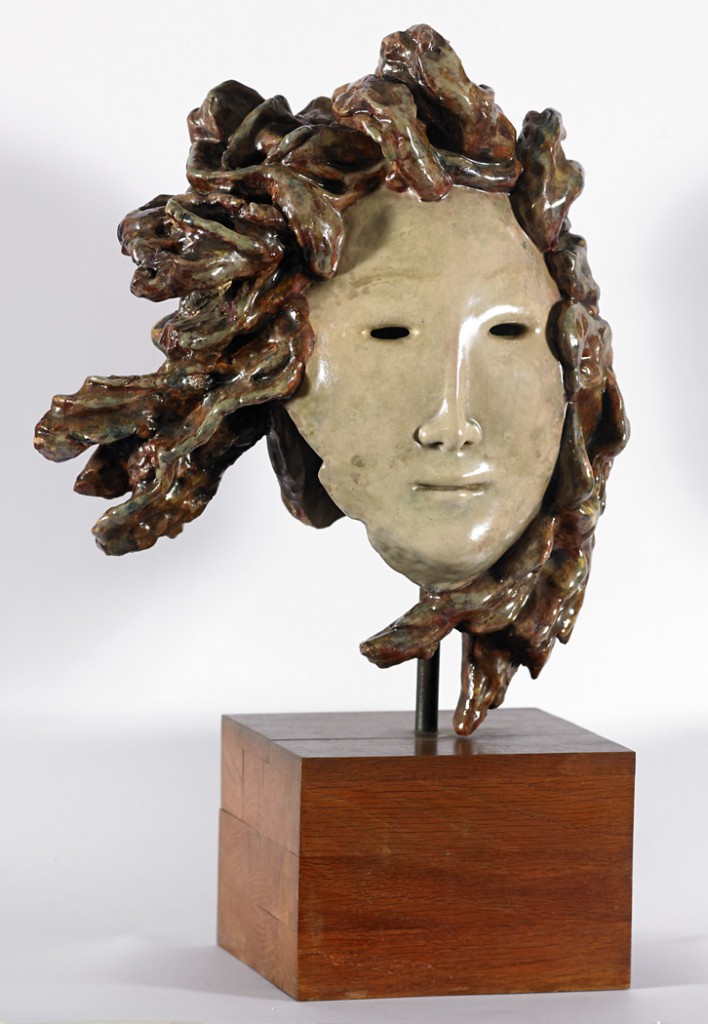 "Maschera del vento", importante opera di Pietro Melandri.