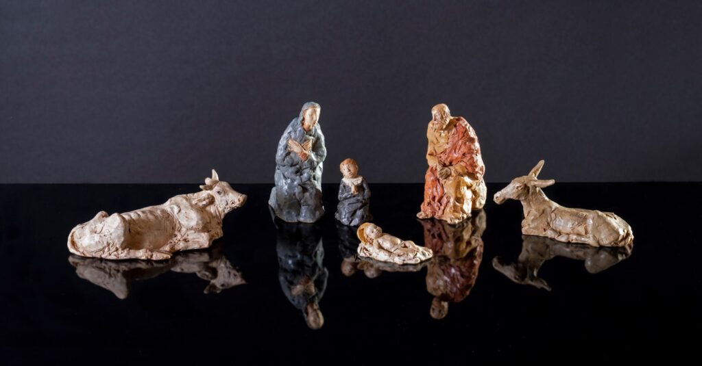 “Natività”, sei sculture di Cleto Tomba