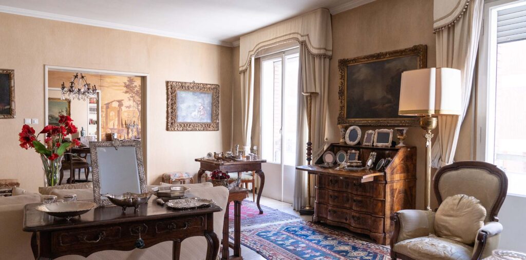 Asta Dimore Gregory’s Casa d’Aste – arredi antichi, argenti, dipinti antichi e del XIX e XX secolo